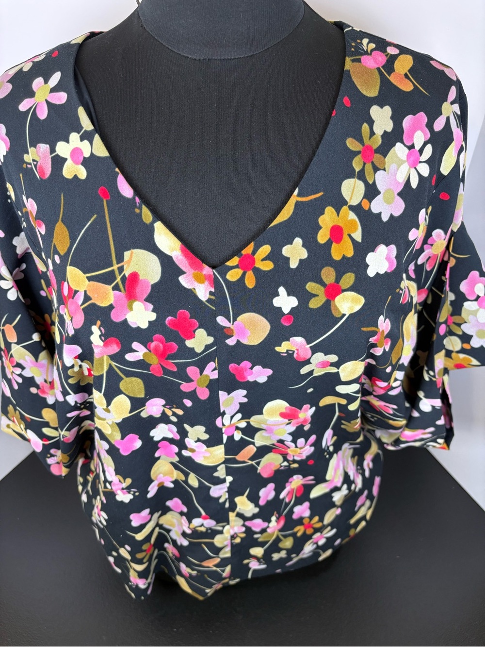 CAbi Black Floral V-Neck Flutter Sleeve Blouse - Picture 2 of 6